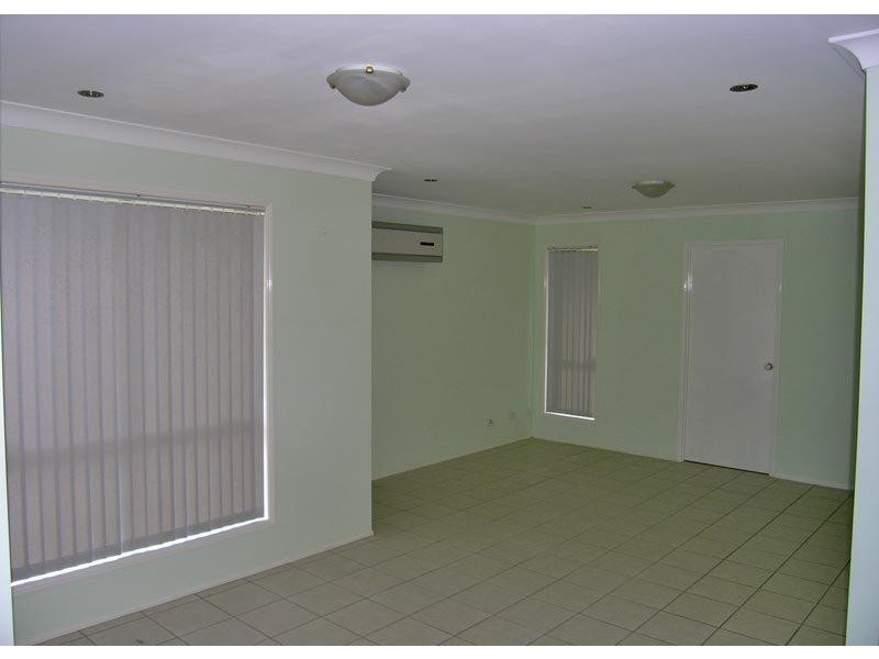 68 Kununurra Crescent, Shailer Park QLD 4128