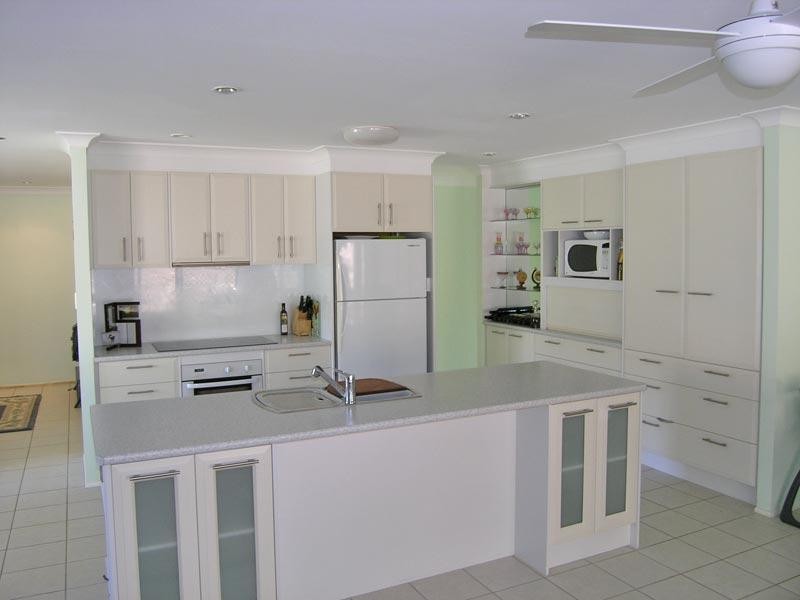 68 Kununurra Crescent, Shailer Park QLD 4128