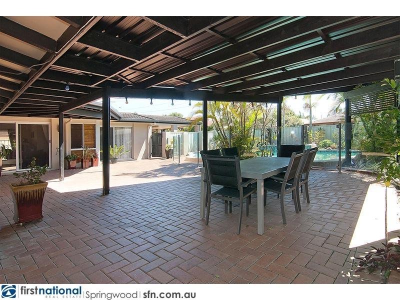 14 Merchant Court, Springwood QLD 4127