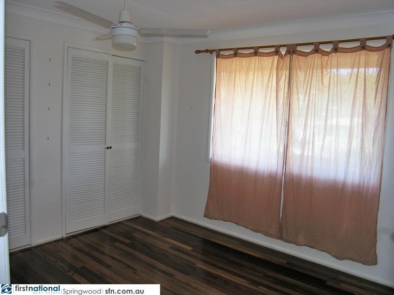 3 Merchant Court, Springwood QLD 4127