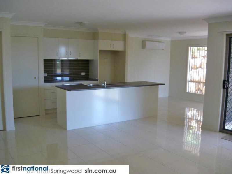 132 Murrays Road, Tanah Merah QLD 4128