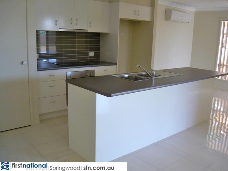 132 Murrays Road, Tanah Merah QLD 4128