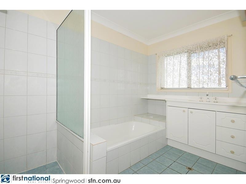 9 Collene Grove, Springwood QLD 4127