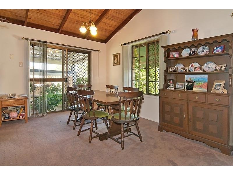 56 Brentwood Drive, Daisy Hill QLD 4127