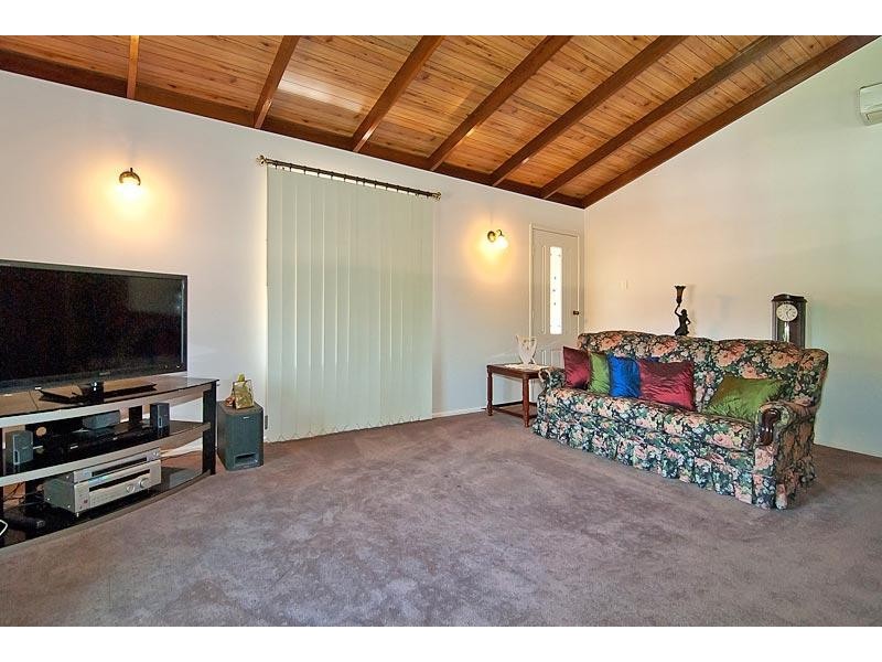56 Brentwood Drive, Daisy Hill QLD 4127