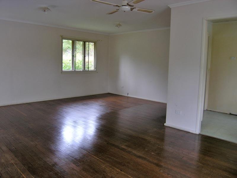157 Station Road, Woodridge QLD 4114