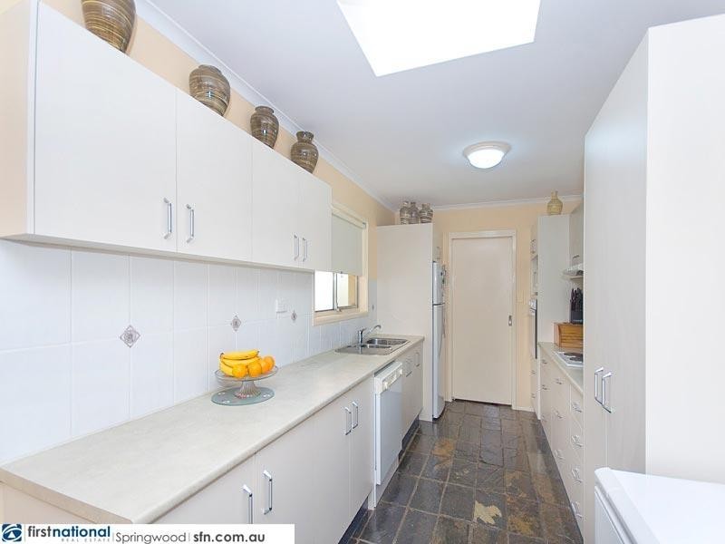 1 Belinda Crescent, Springwood QLD 4127