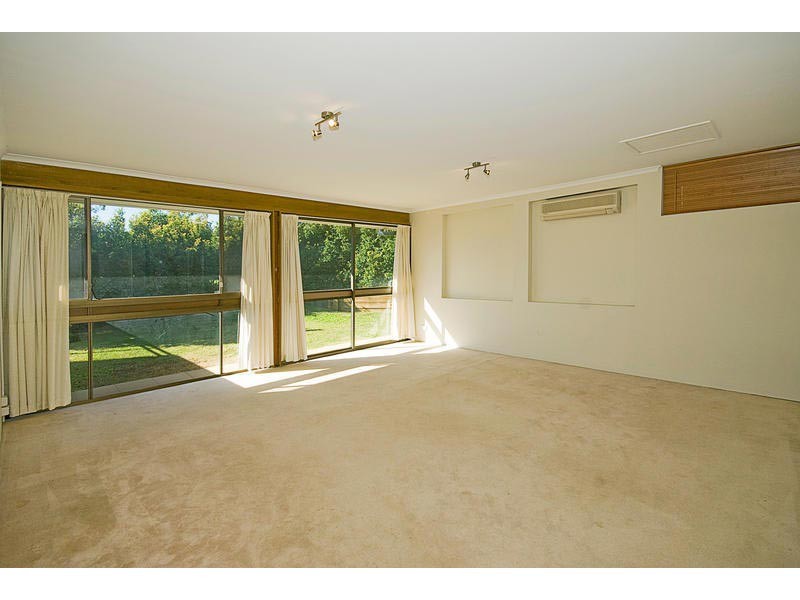 20 Westgate Avenue, Springwood QLD 4127