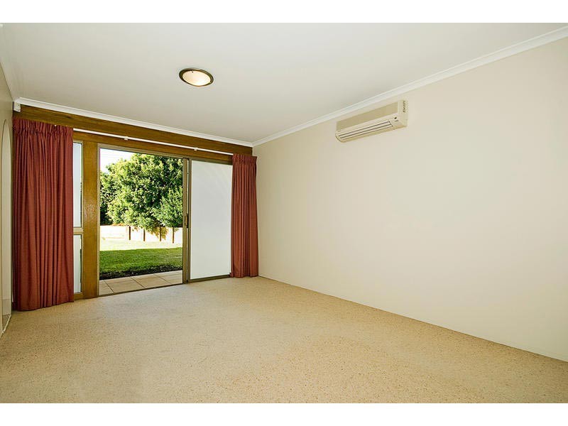 20 Westgate Avenue, Springwood QLD 4127