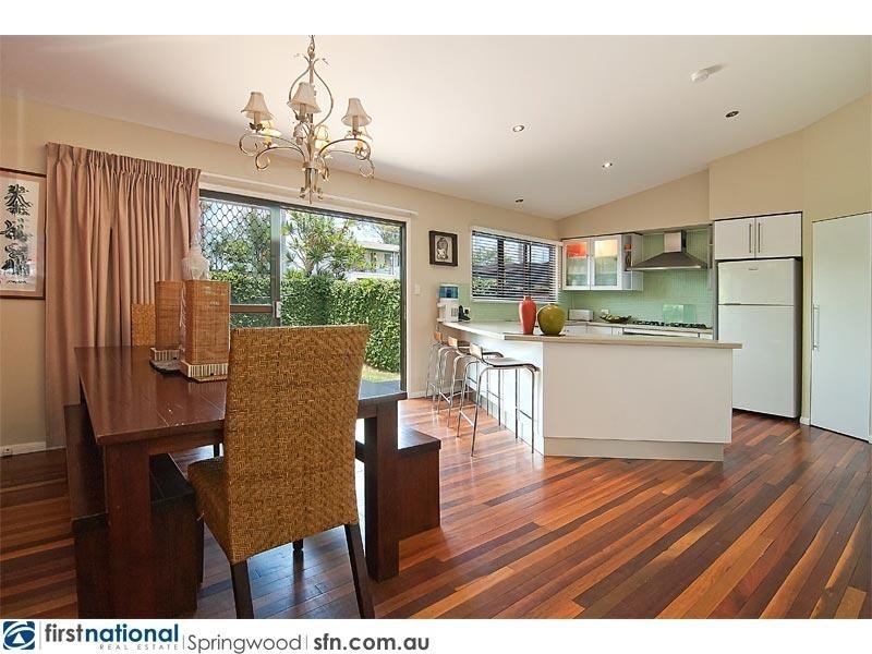 25 Boronia Avenue, Daisy Hill QLD 4127