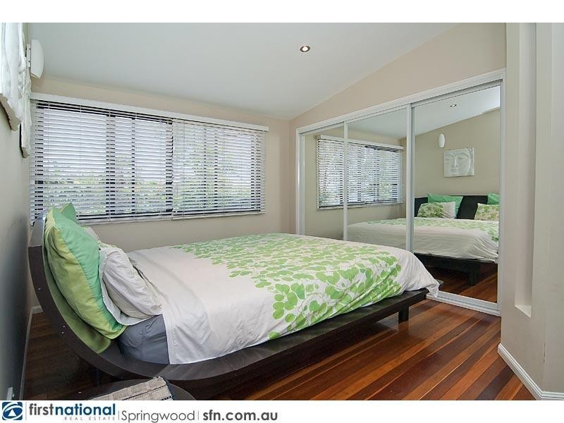 25 Boronia Avenue, Daisy Hill QLD 4127