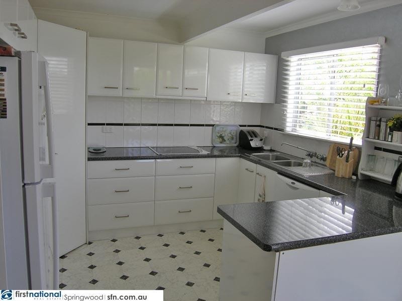 12 Brownhill Street, Logan Central QLD 4114