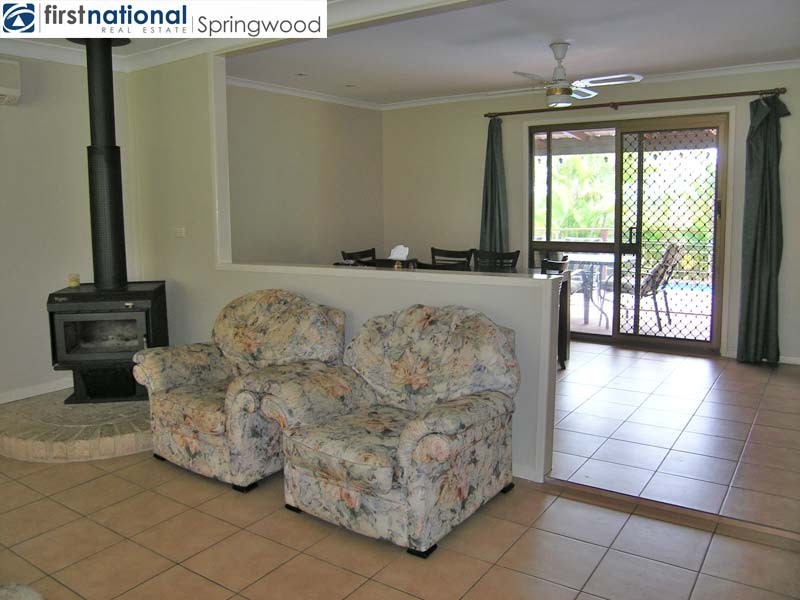20 Lauretta Avenue, Springwood QLD 4127