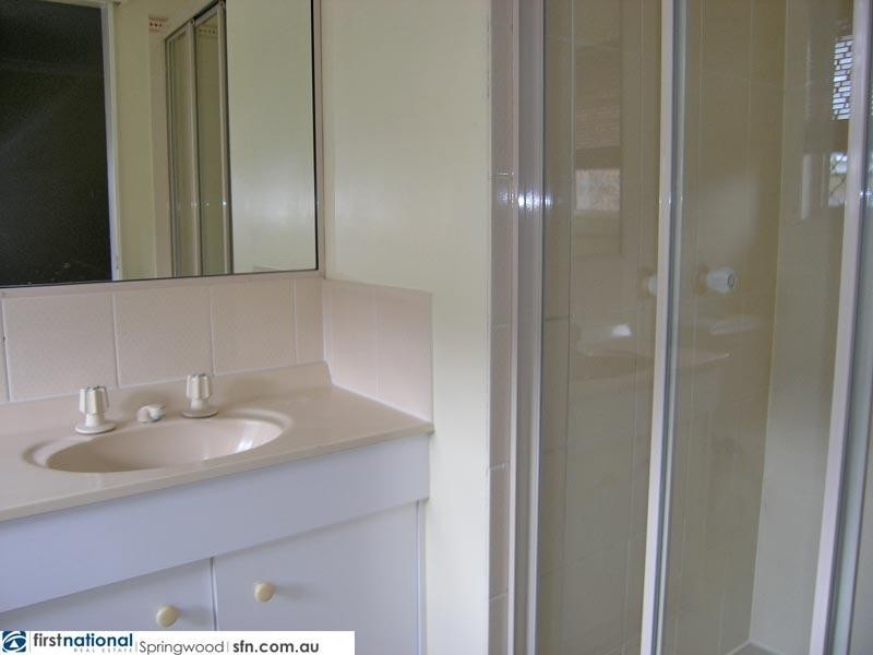 16 Diddams Street, Loganholme QLD 4129