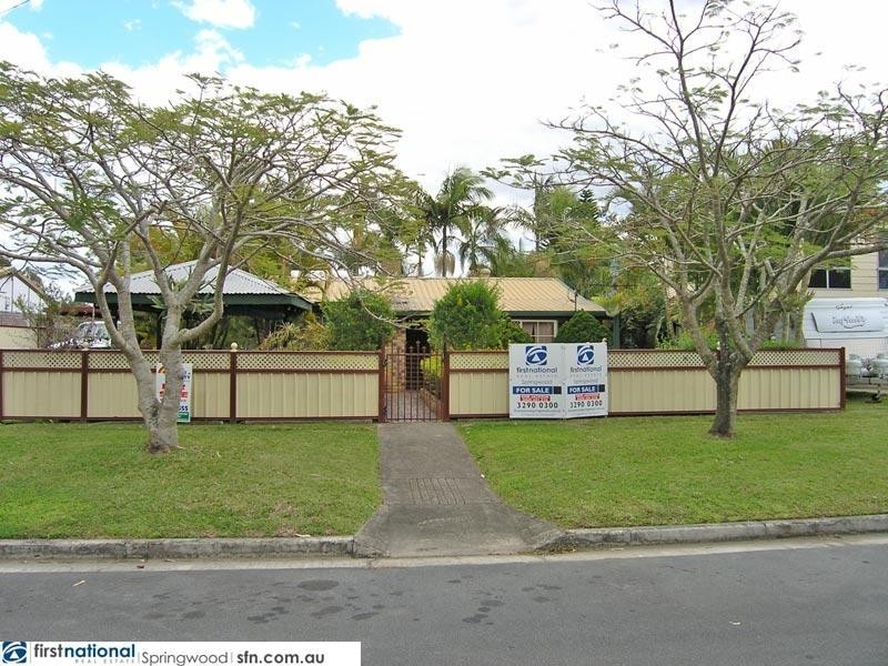 21 Moore Street, Loganlea QLD 4131