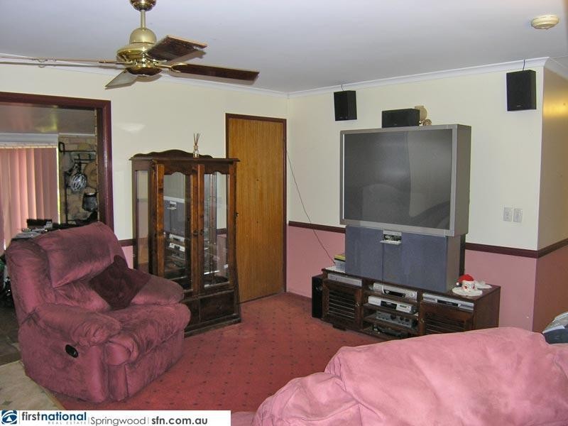 21 Moore Street, Loganlea QLD 4131