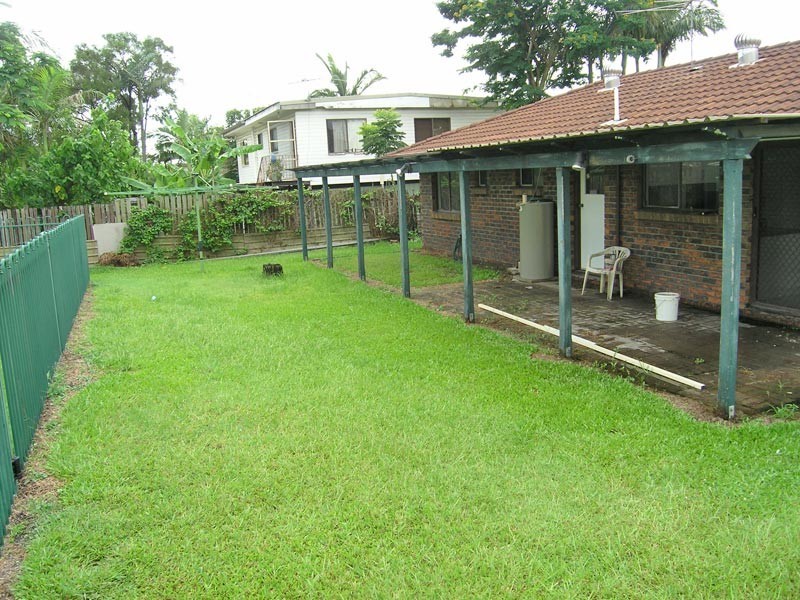 14 Batehaven Street, Loganholme QLD 4129