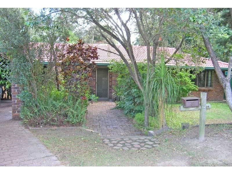 6 Athena Grove, Springwood QLD 4127