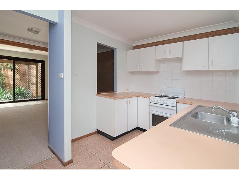 8/15 Elkhorn Street, Woodridge QLD 4114