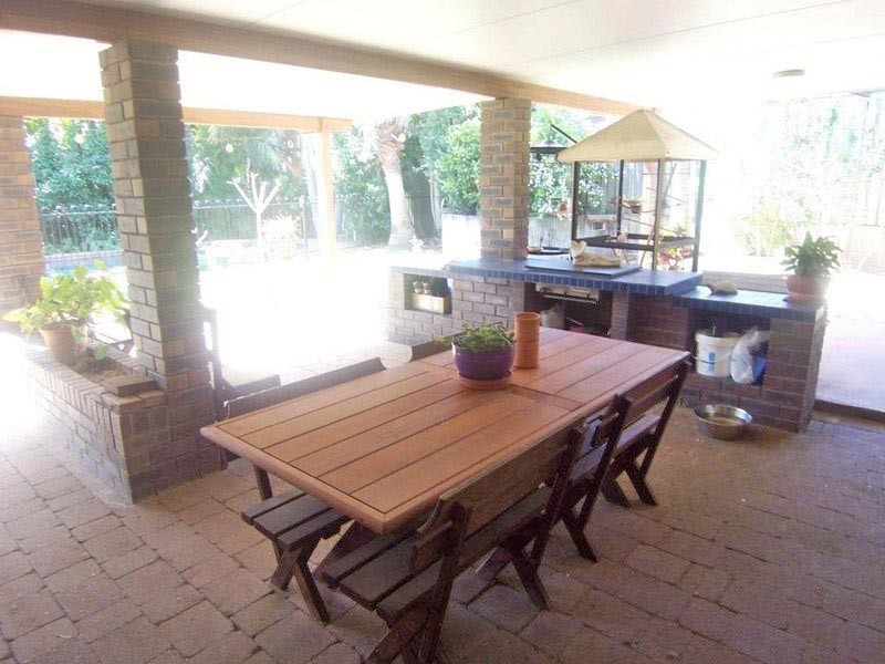 22 Jilbard Drive, Springwood QLD 4127