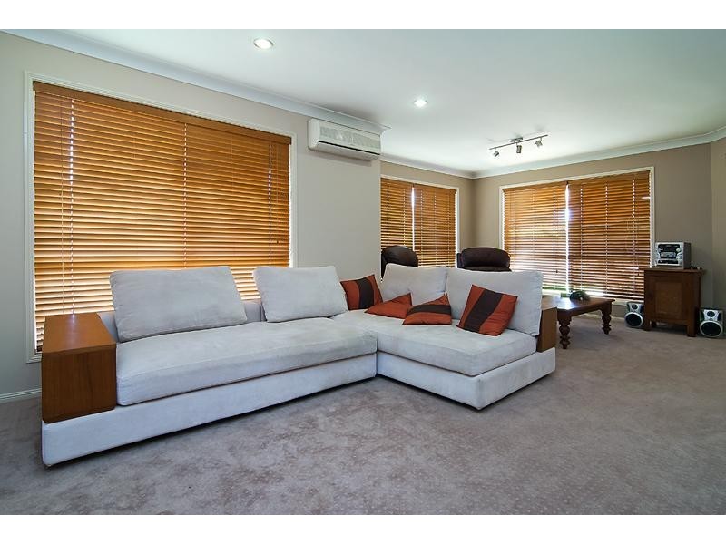 6 Tsai Place, Kuraby QLD 4112