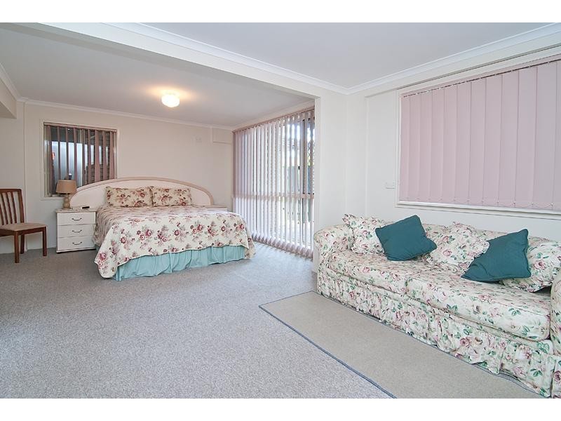 2 Lisbeth Street, Springwood QLD 4127