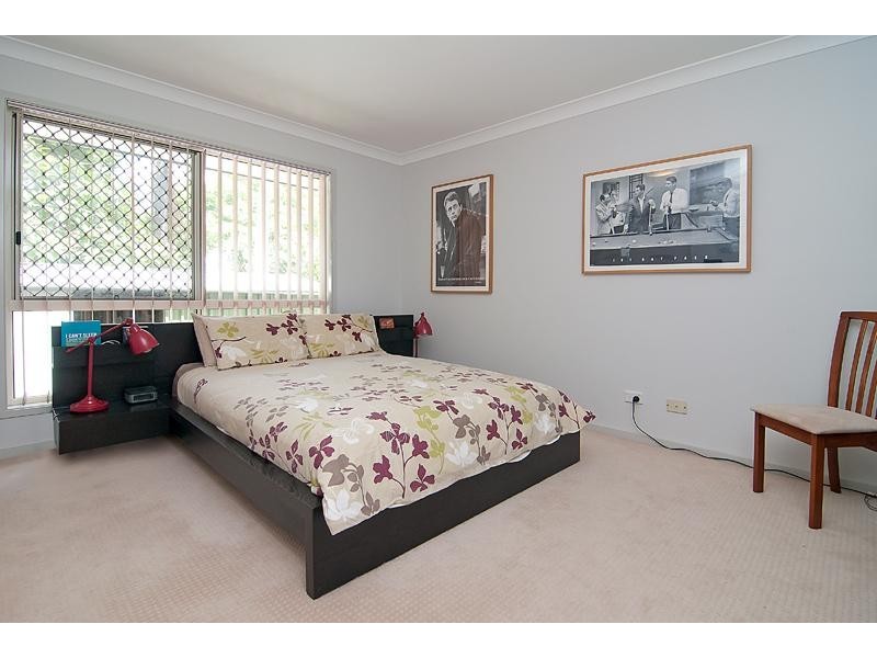 2 Lisbeth Street, Springwood QLD 4127