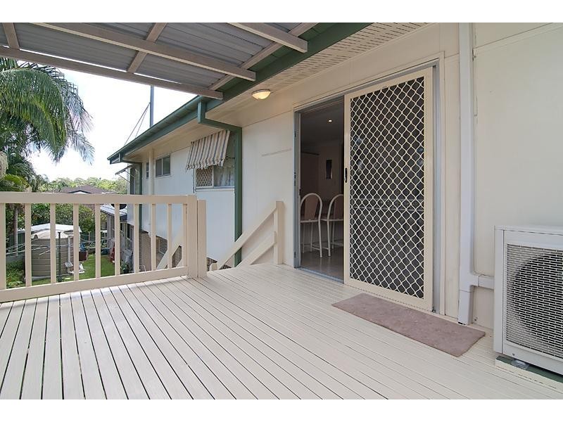 2 Lisbeth Street, Springwood QLD 4127