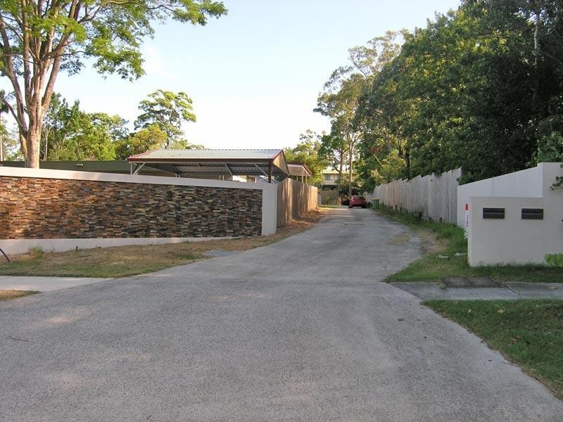 33a Sunningdale Avenue, Rochedale South QLD 4123