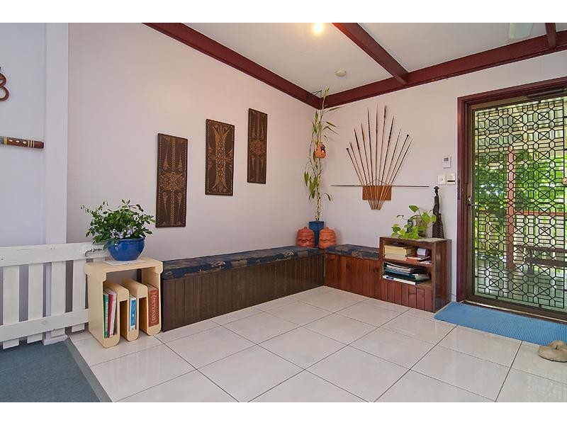 10 Armstrong Avenue, Slacks Creek QLD 4127