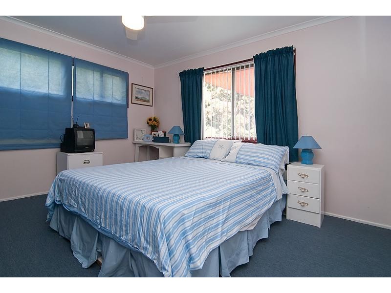 10 Armstrong Avenue, Slacks Creek QLD 4127