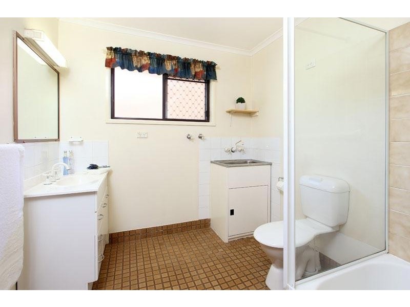 24/22A Kumbari Street, Rochedale South QLD 4123