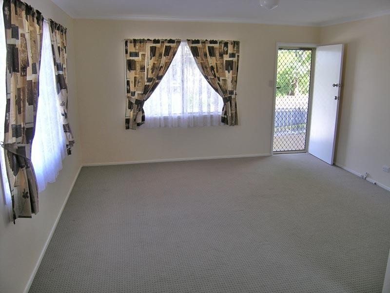 27 Shannon Street, Woodridge QLD 4114