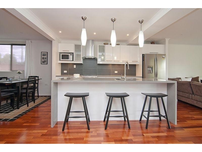 4 Wilmington Court, Springwood QLD 4127