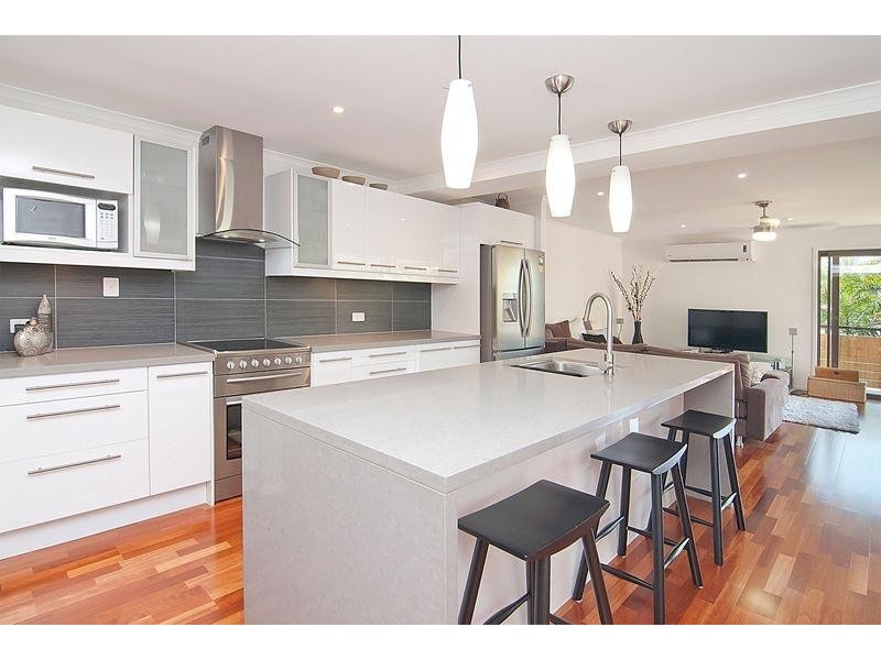 4 Wilmington Court, Springwood QLD 4127