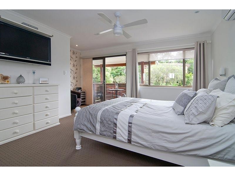 4 Wilmington Court, Springwood QLD 4127