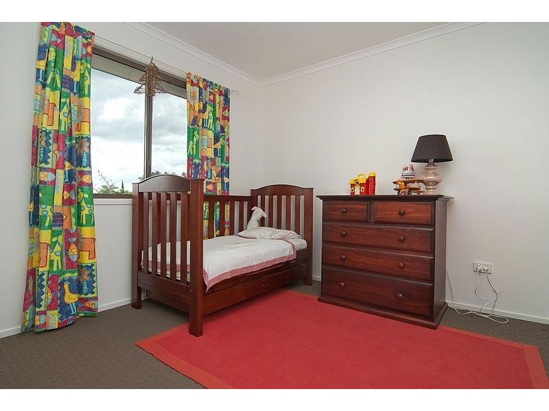 4 Wilmington Court, Springwood QLD 4127