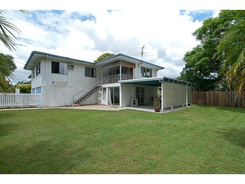 52 Ashton Street, Kingston QLD 4114