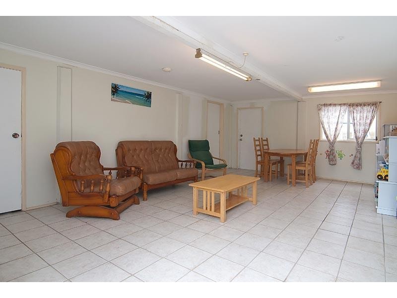 52 Ashton Street, Kingston QLD 4114