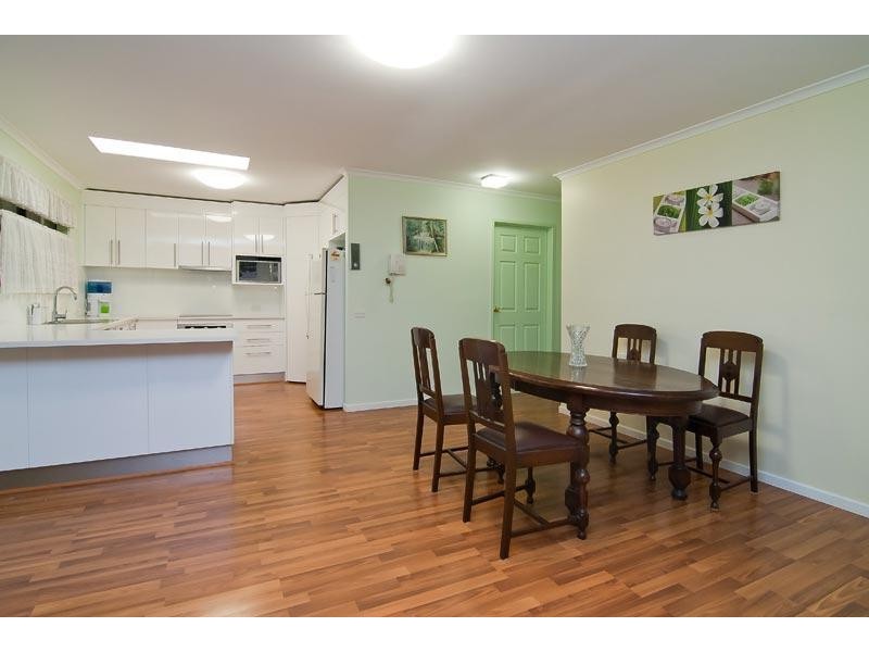 7 Oxley Court, Springwood QLD 4127