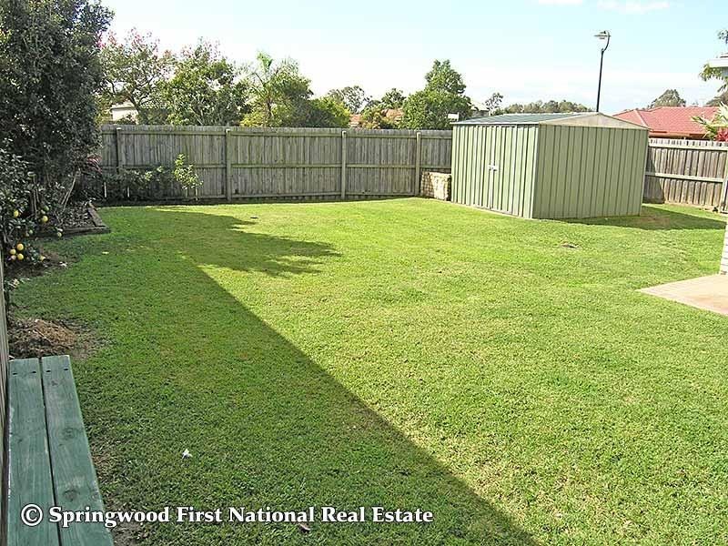 4 Lamington Place, Loganholme QLD 4129