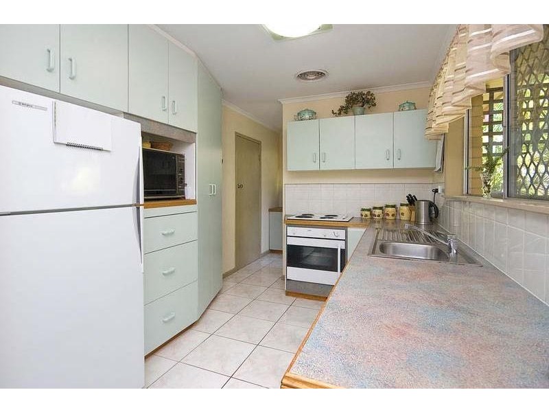 55 Barbaralla Drive, Springwood QLD 4127