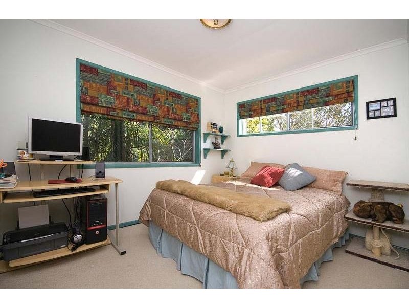 55 Barbaralla Drive, Springwood QLD 4127