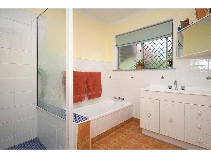 55 Barbaralla Drive, Springwood QLD 4127