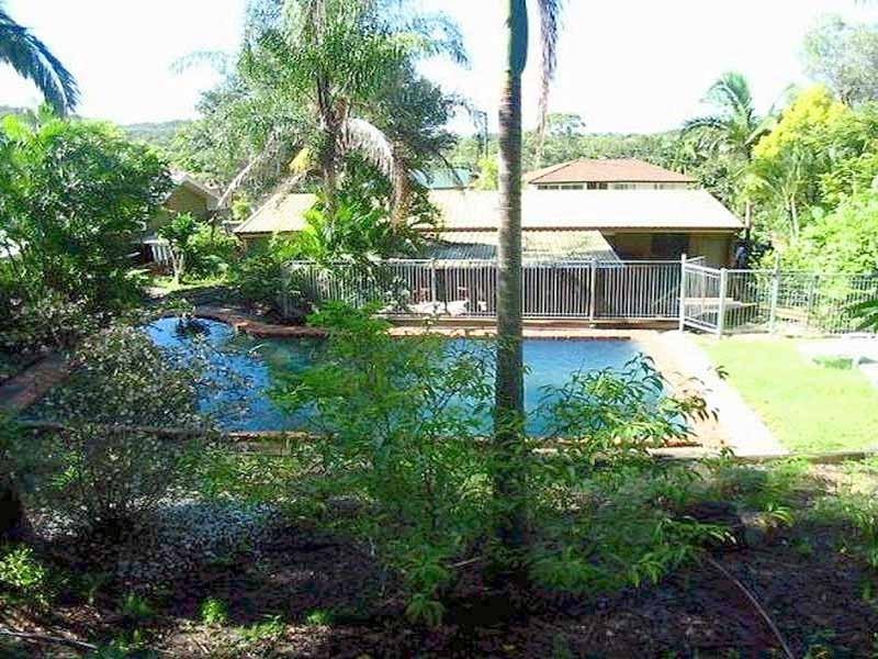 12 Rholanda Crescent, Springwood QLD 4127