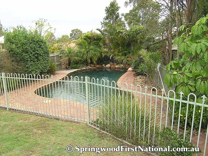 1 Langi Court, Shailer Park QLD 4128