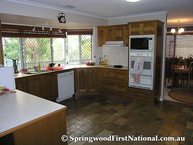 1 Langi Court, Shailer Park QLD 4128