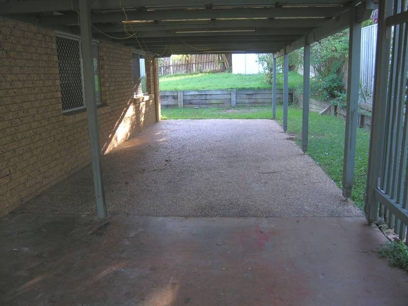 4 Wilpena Court, Springwood QLD 4127