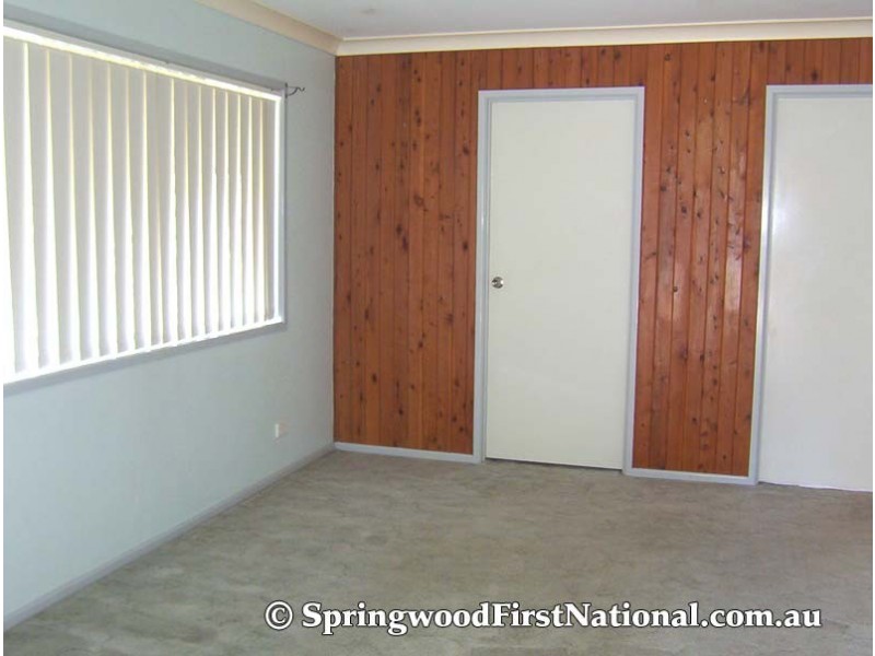 32 Coleman Crescent, Springwood QLD 4127