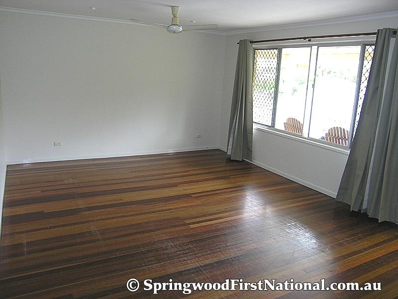 33 Jeanette Avenue, Springwood QLD 4127